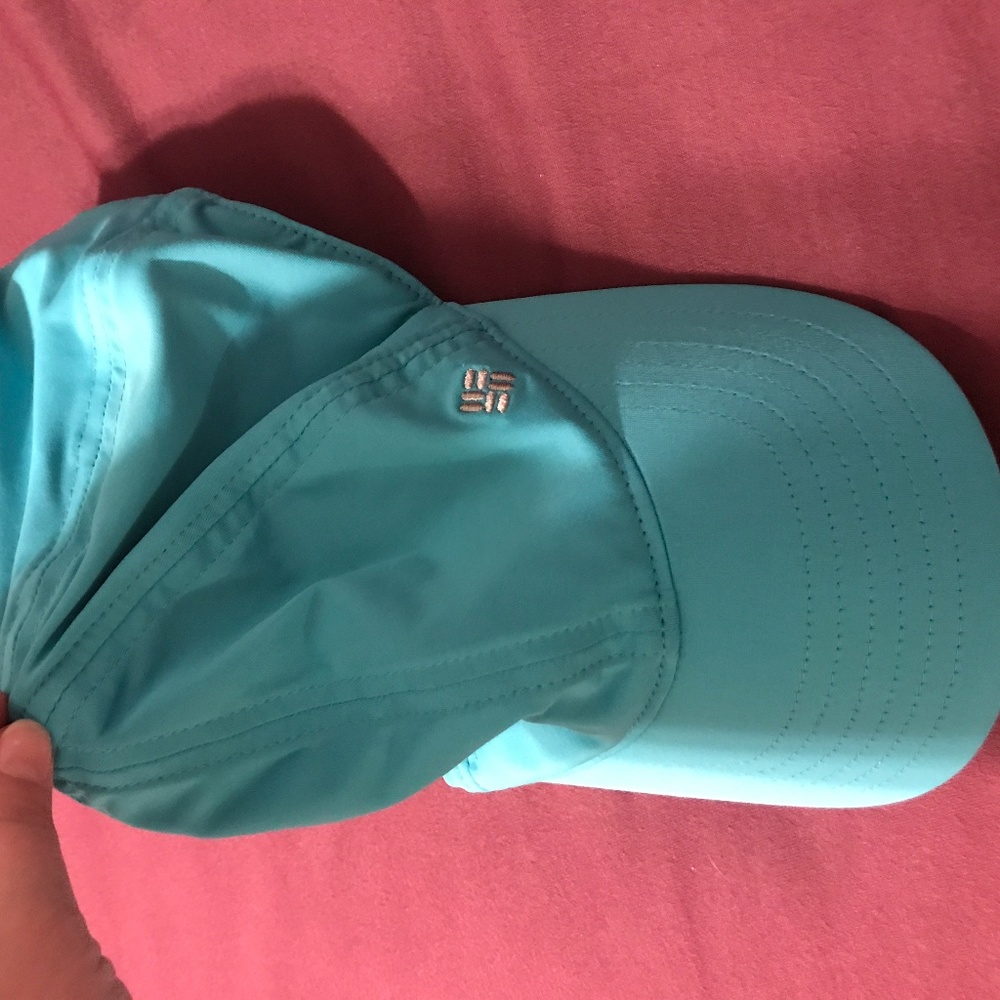 Columbia dri-fit Hat